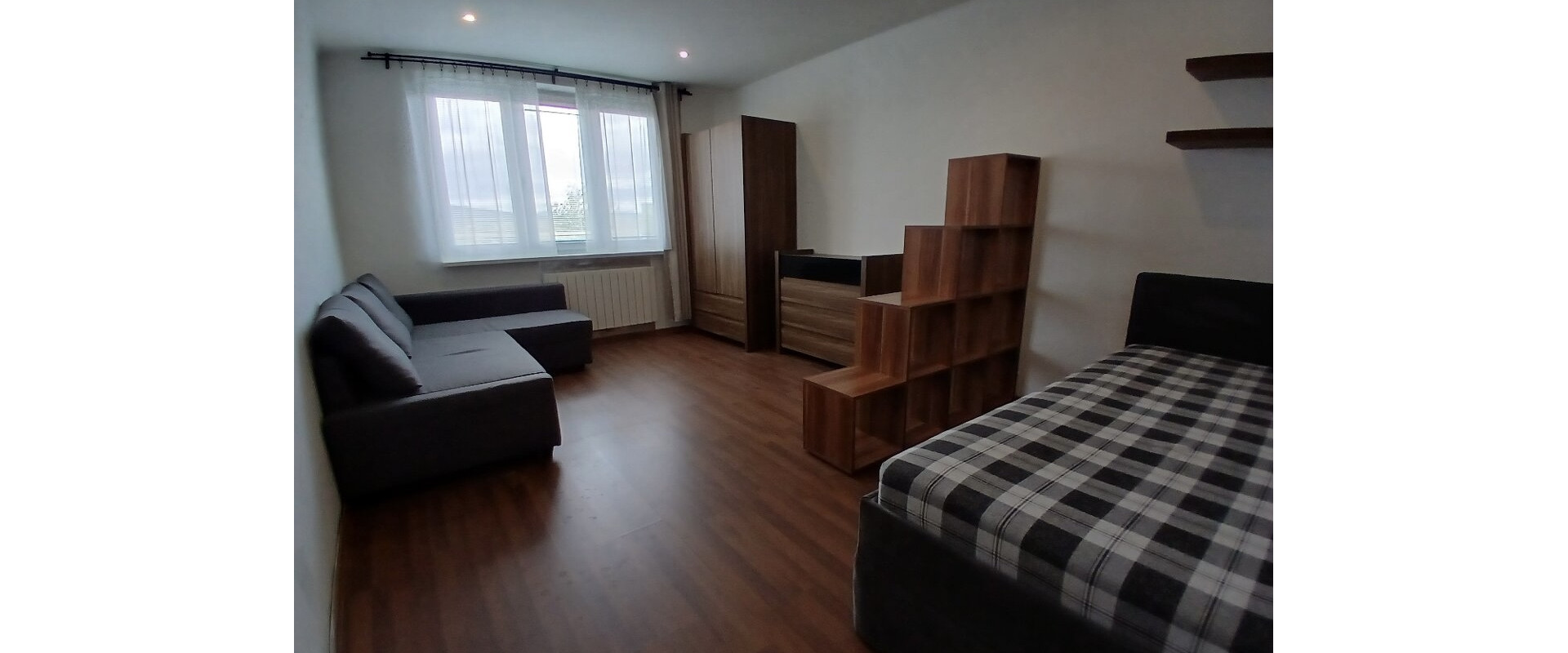Zariadený 1-izbový byt na Tarči