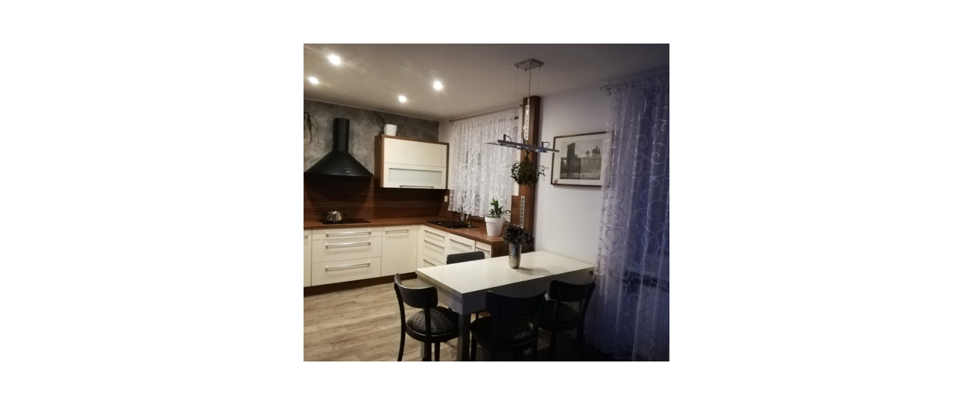 Priestranný 3-izbový byt po rekonštrukcii | Košice