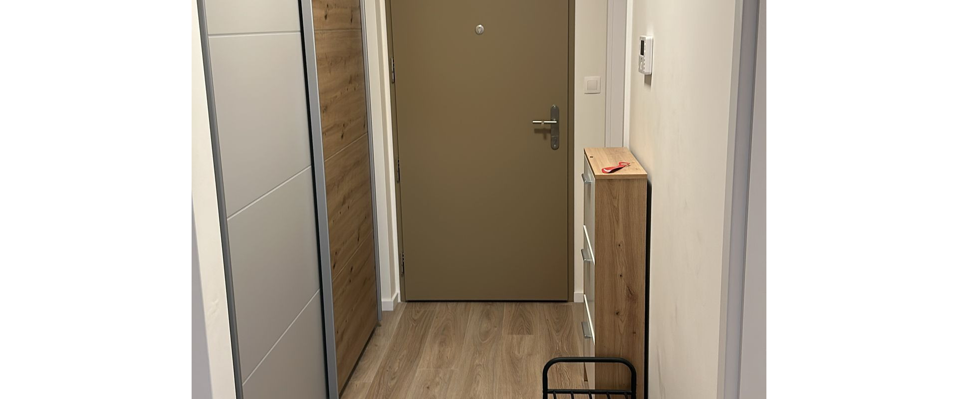 Moderný 2-izbový byt s 11 m² loggiou a parkovaním – BORY