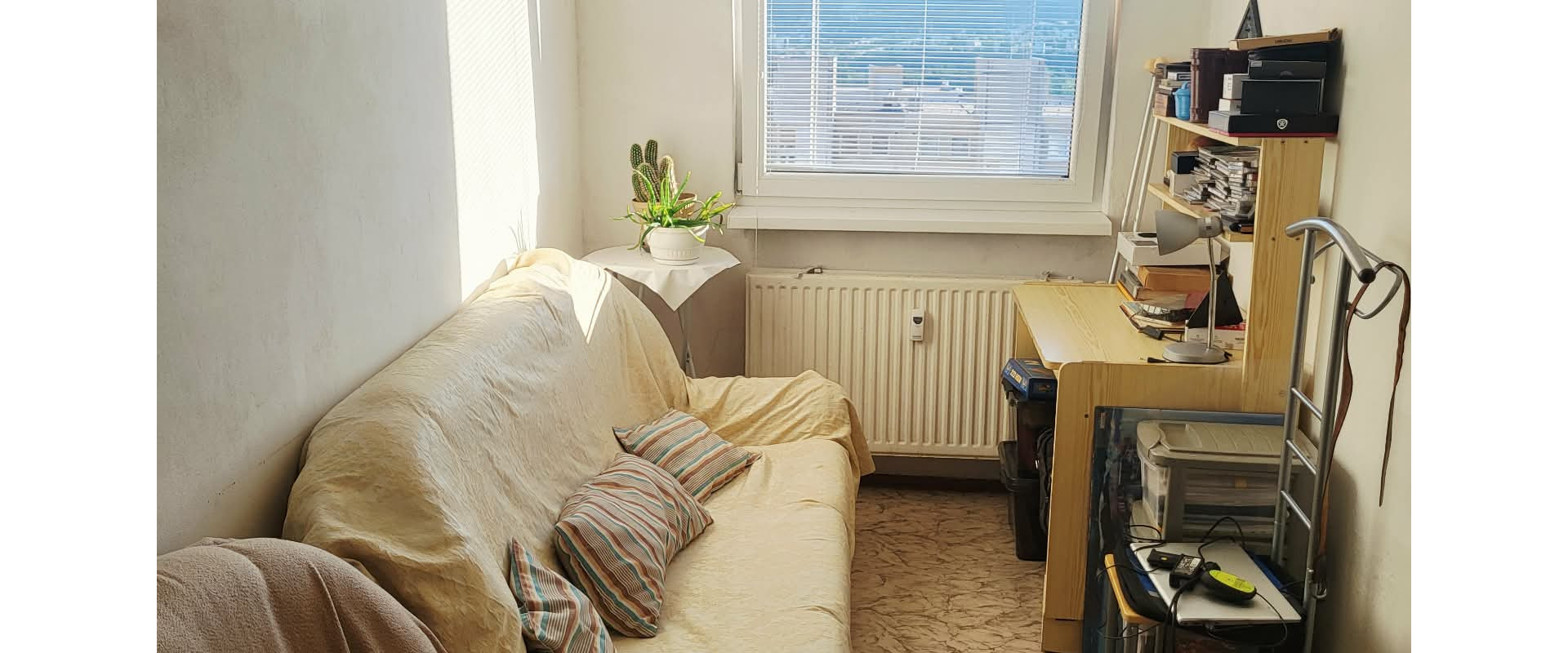 Veľký 4-izbový byt s balkónom / 82m2 – Ťahanovce, Košice