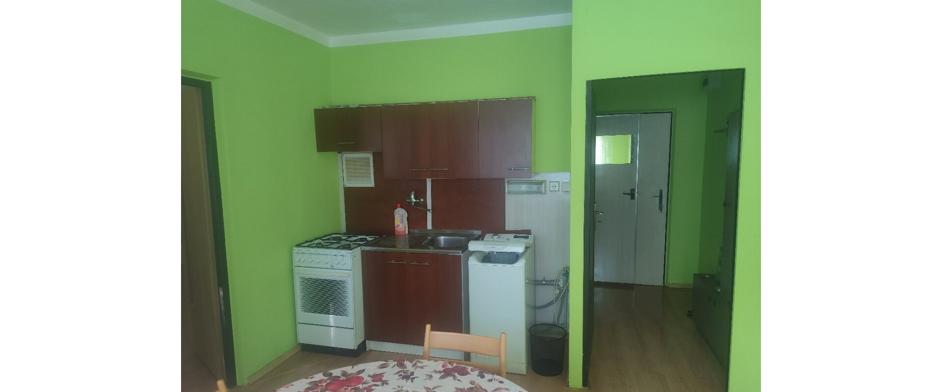 Na prenájom priestranný 1-izbový byt – Žilina, Vlčince (41 m2)