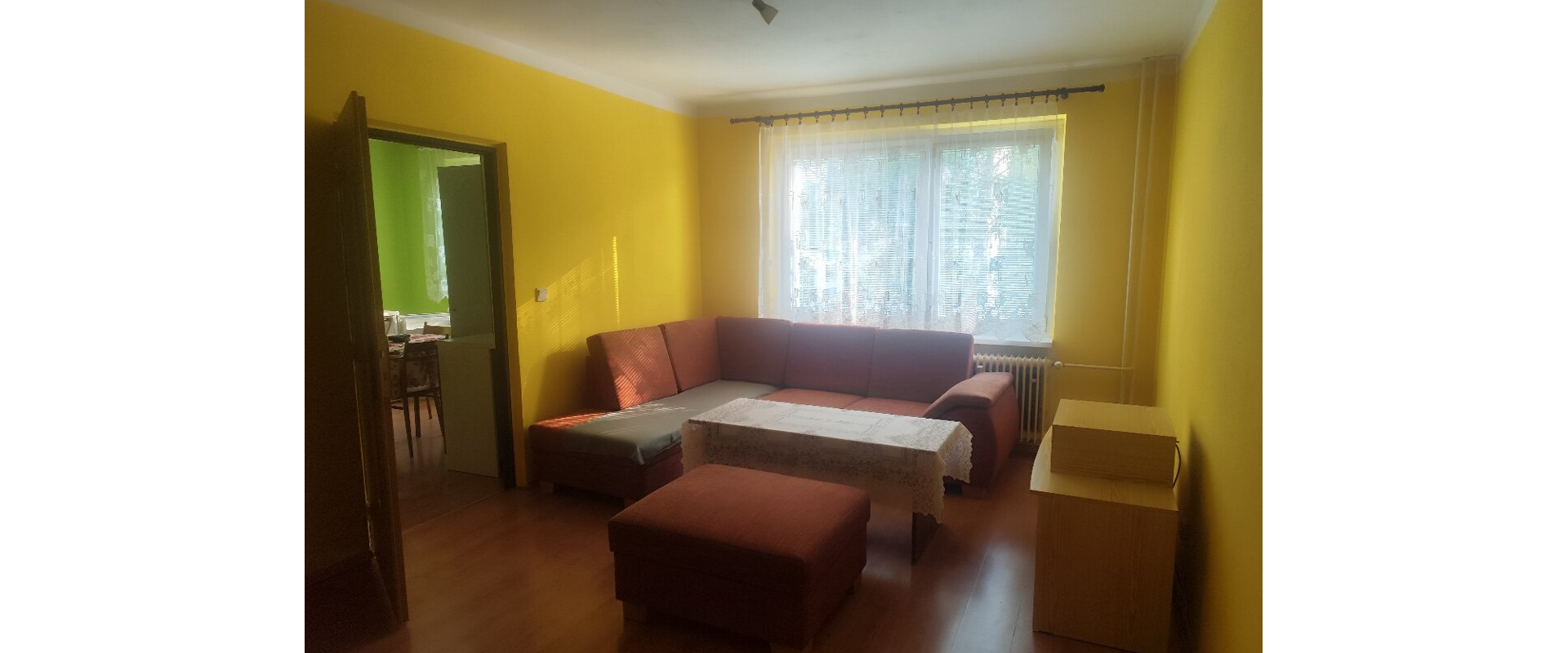 Na prenájom priestranný 1-izbový byt – Žilina, Vlčince (41 m2)