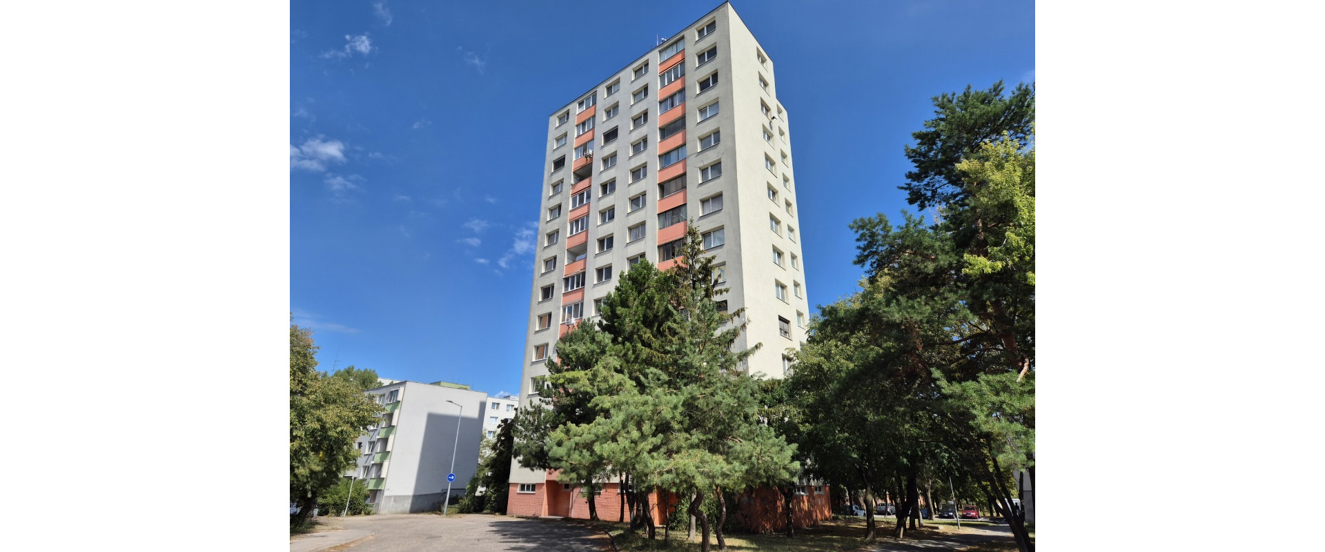 PRIPRAVUJEME PREDAJ 3-IZB.BYT+LOGGIA, DÚBRAVKA
