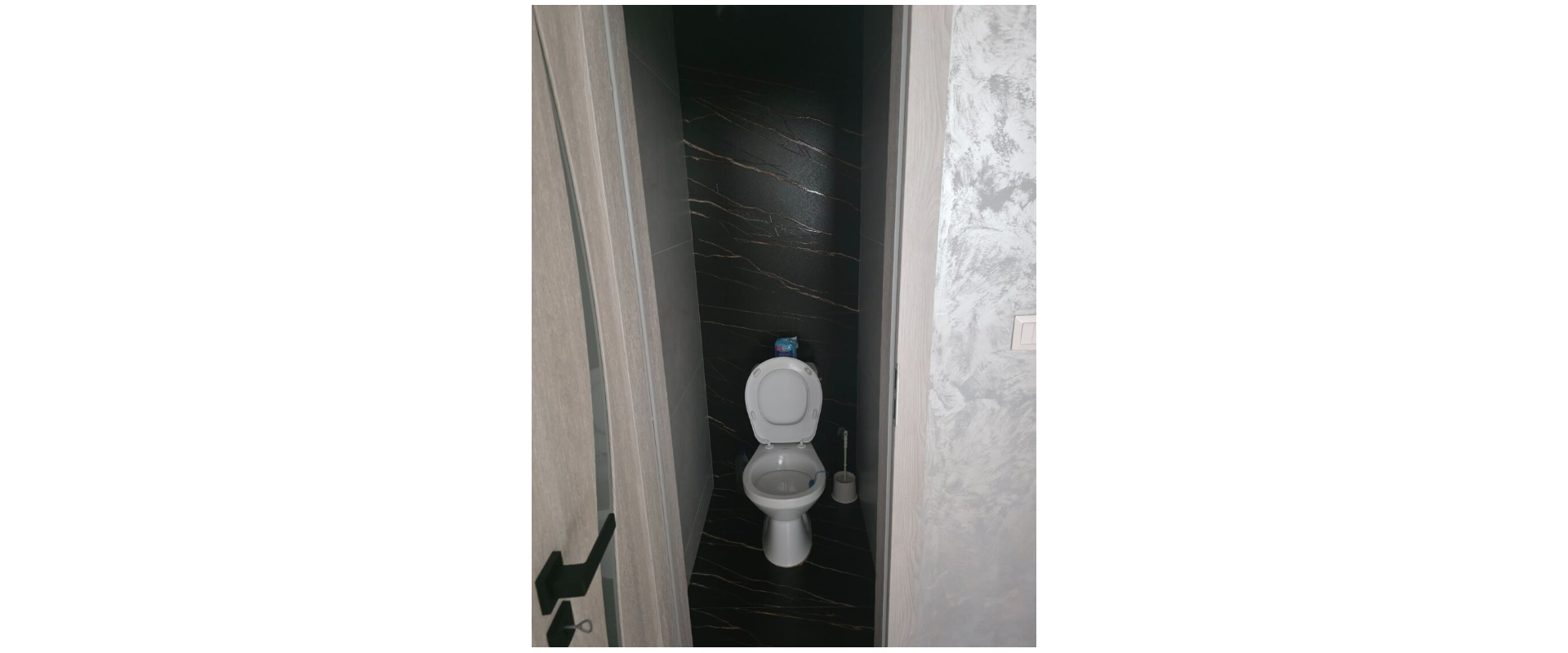 Priestranný 2-izbový byt po kompletnej rekonštrukcii s balkónom – Bajč (60 m²)
