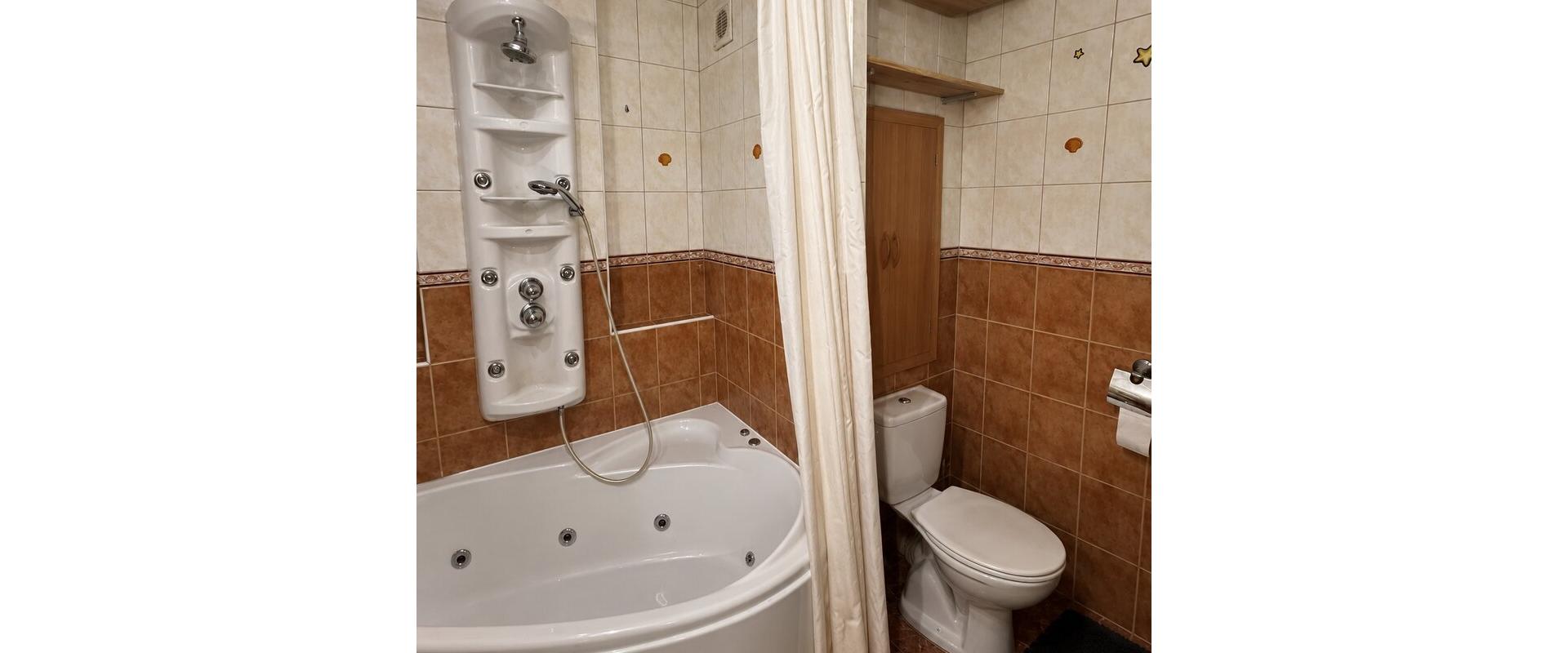 🏡 3-IZBOVÝ BYT S LOGGIOU V SRDCI SÍDLISKA KVP – HÚSKOVA, KOŠICE