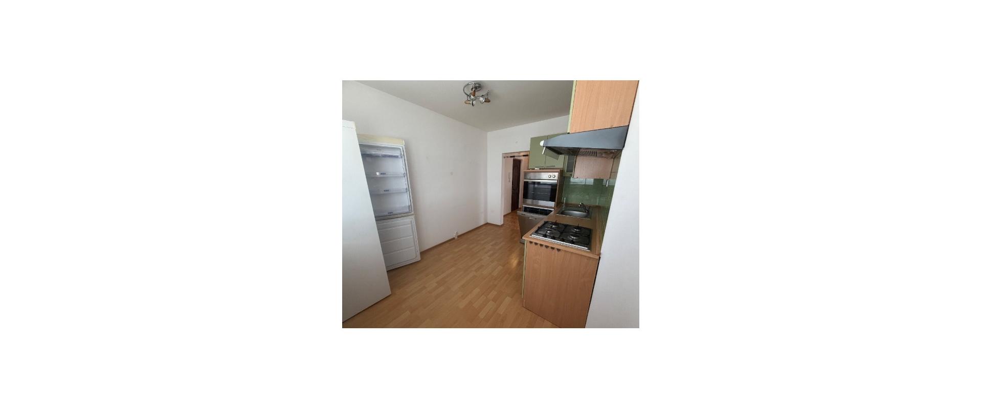 PREDAJ : 2-IZBOVÝ BYT S BALKÓNOM – MICHALOVCE,STRÁŇANY