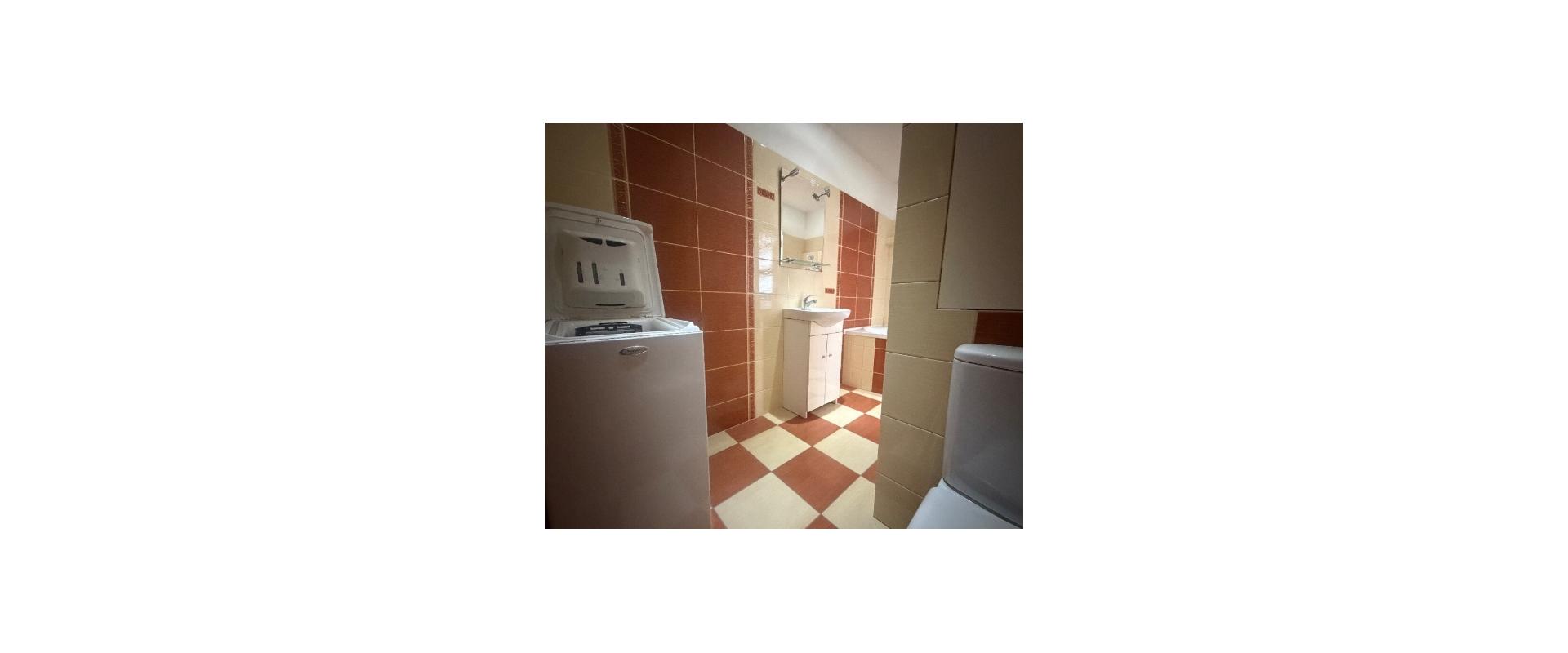 PREDAJ : 2-IZBOVÝ BYT S BALKÓNOM – MICHALOVCE,STRÁŇANY