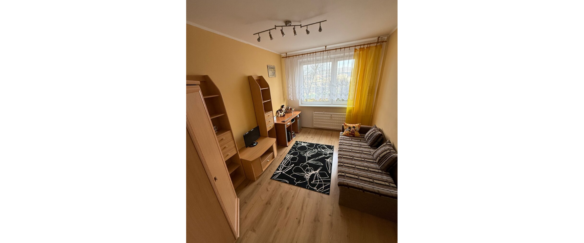 Na prenájom zariadený 5-izbový byt – Javorová ul., Solinky