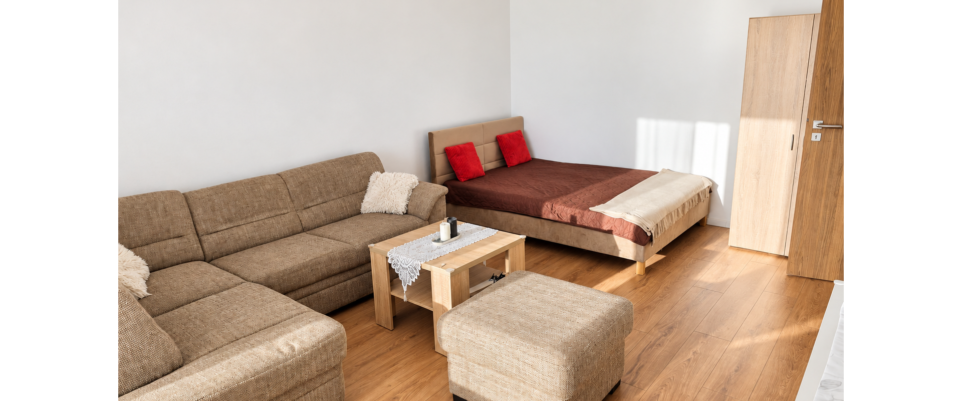 Zariadený byt s balkónom a klímou na prenájom – Dvorníky