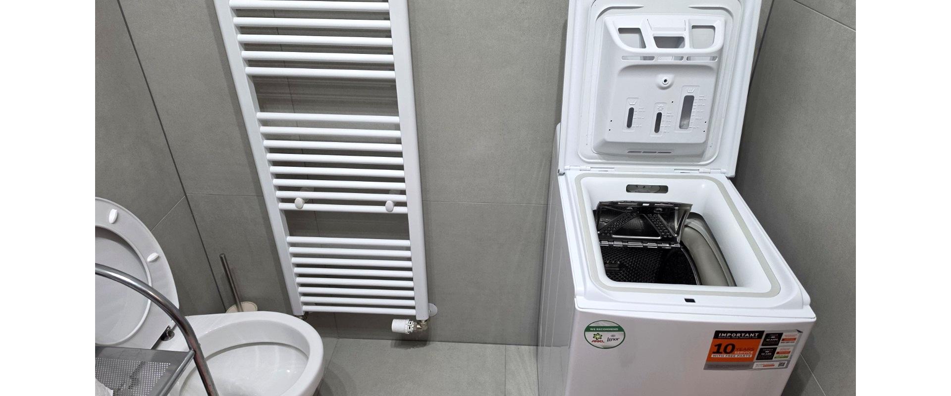 Zariadený byt s balkónom a klímou na prenájom – Dvorníky