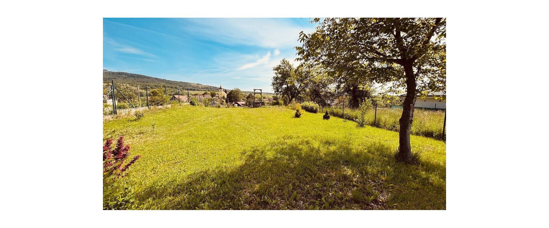 Krásny stavebný pozemok 863 m², Ladice