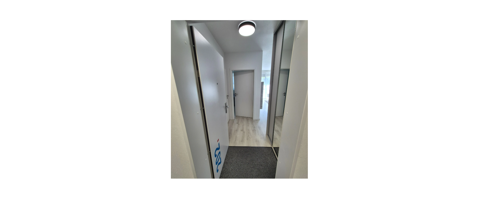 Prenájom zariadeného 2-izbového bytu s parkovacím miestom v projekte Zelené dvory, Nitra