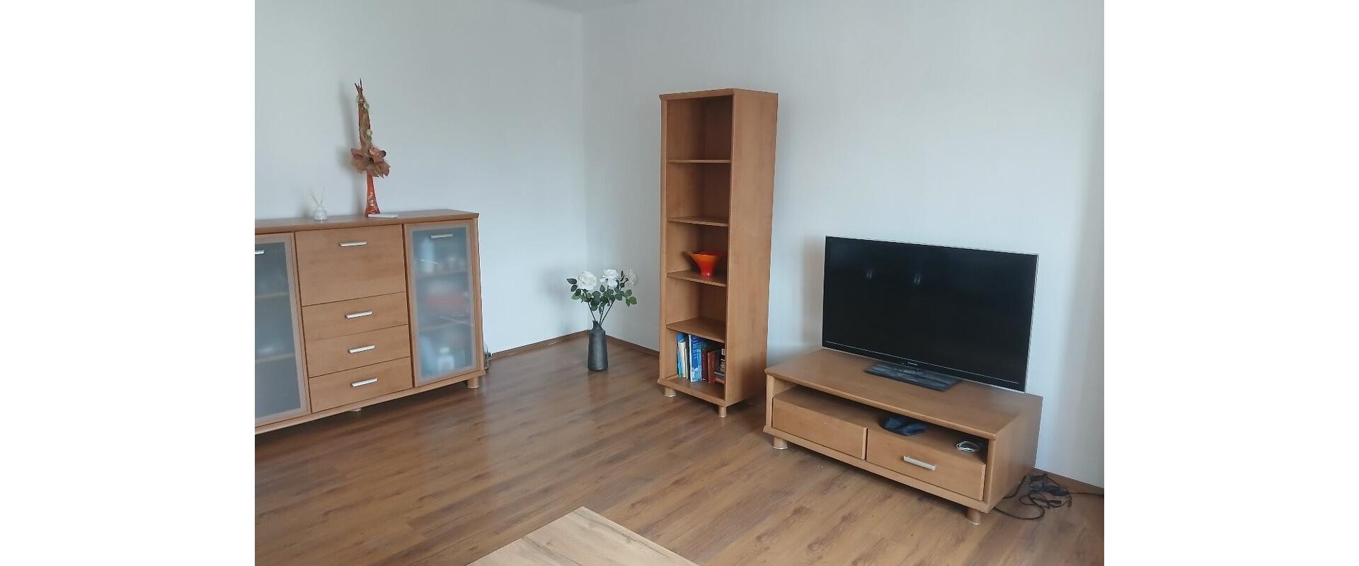 3-IZBOVÝ BYT S VEĽKOU TERASOU a klimatizáciou na prenájom.