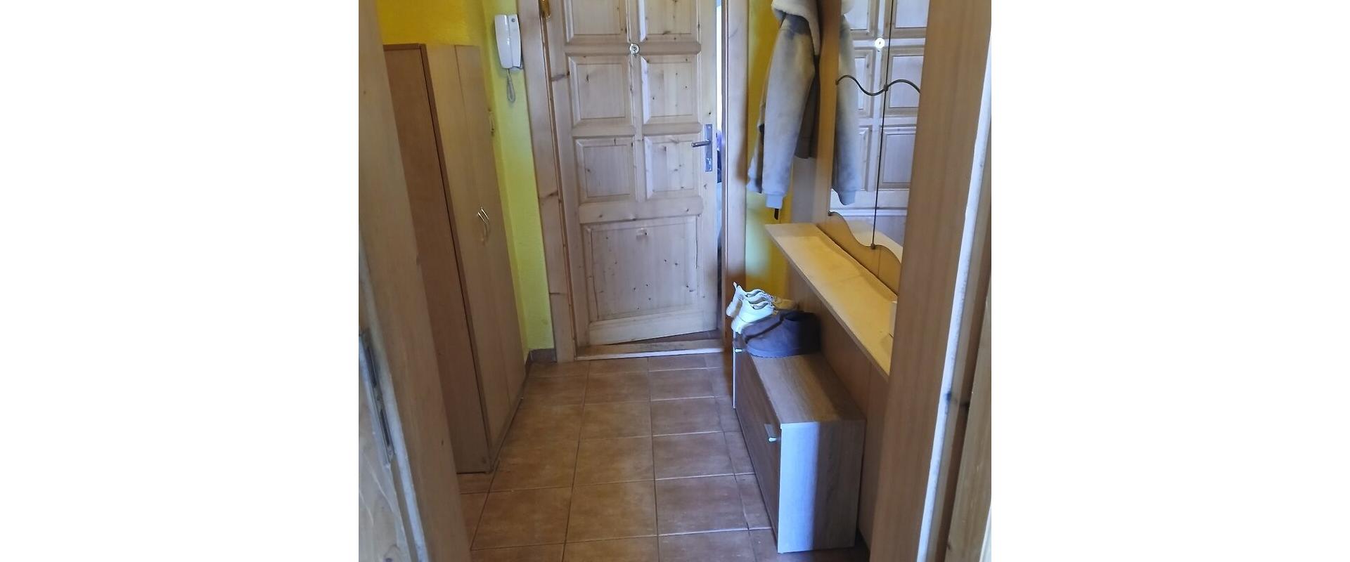 3-IZBOVÝ BYT S VEĽKOU TERASOU a klimatizáciou na prenájom.