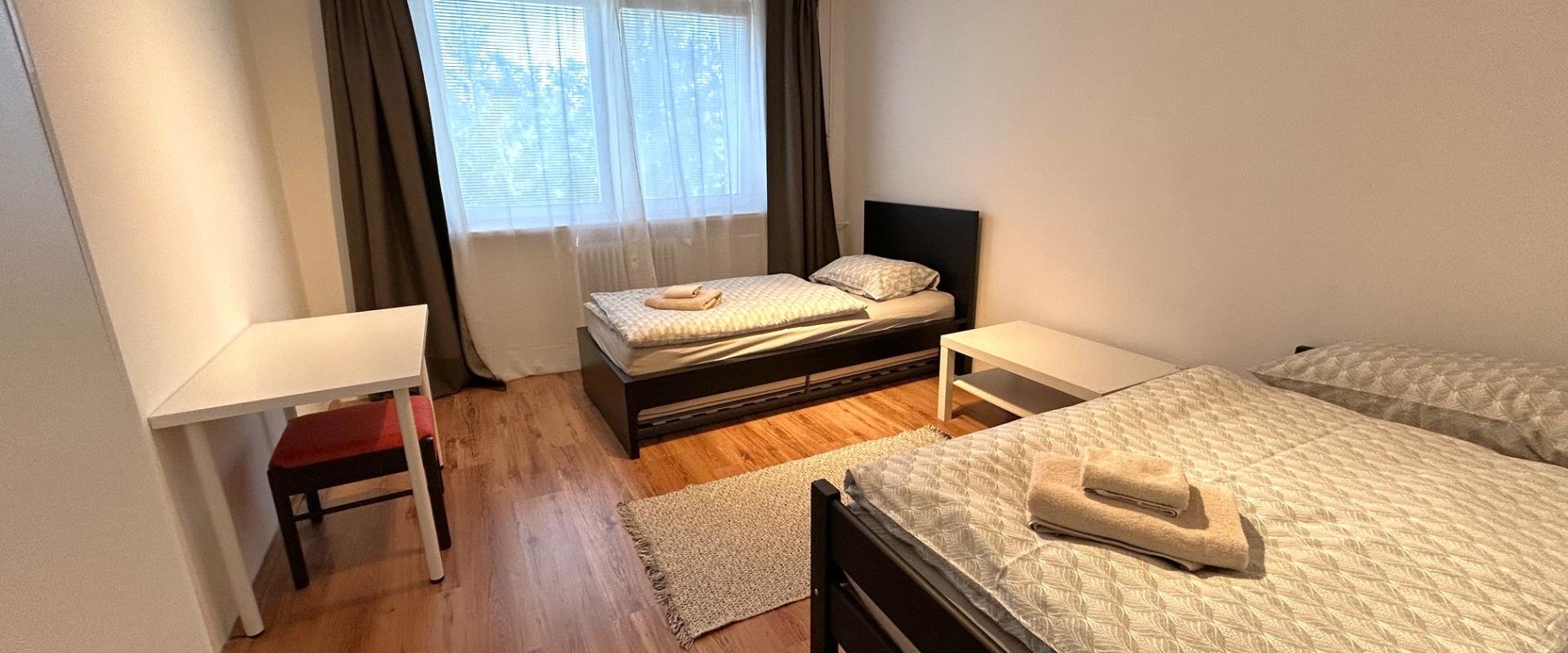 PRIESTRANNÝ 3-IZBOVÝ BYT 90 m² s 2 x loggiou