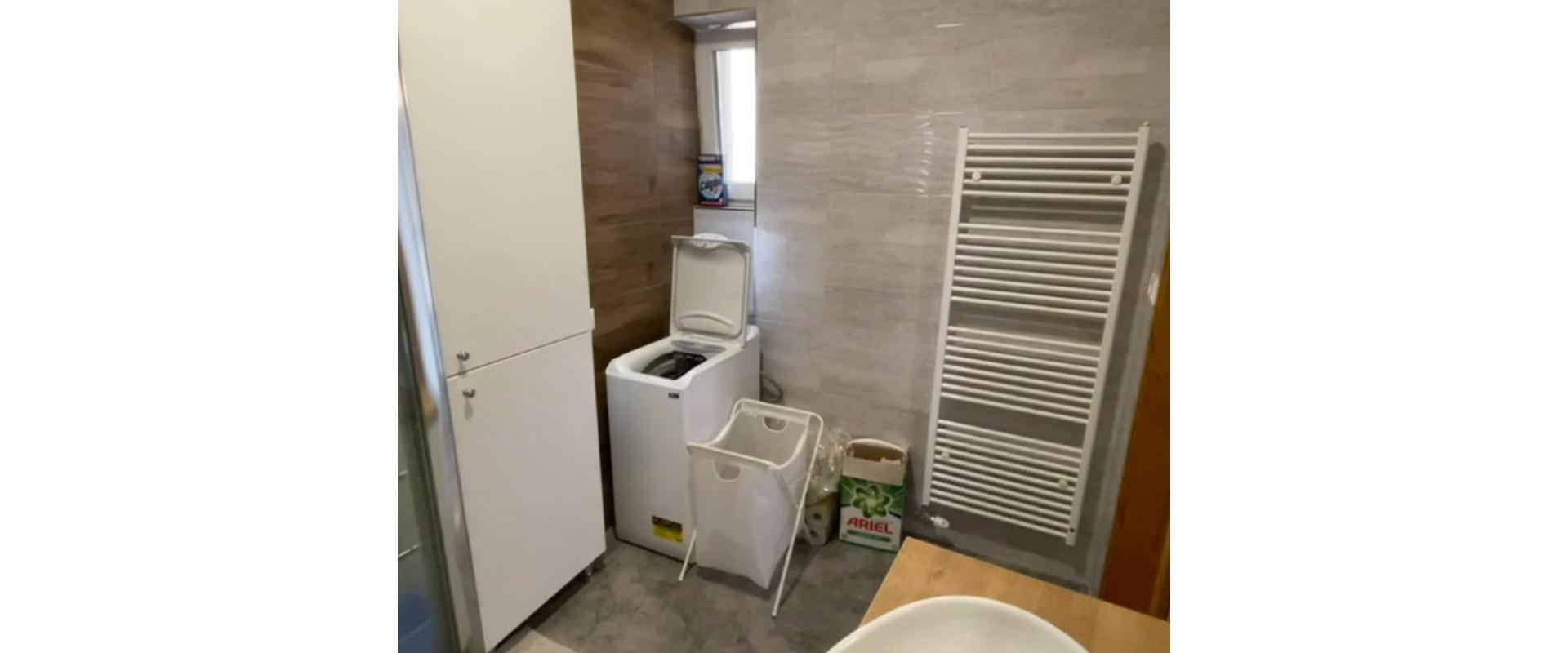 Na predaj 2 -izbový byt -  66 m² s balkónom po rekonštrukcii.
