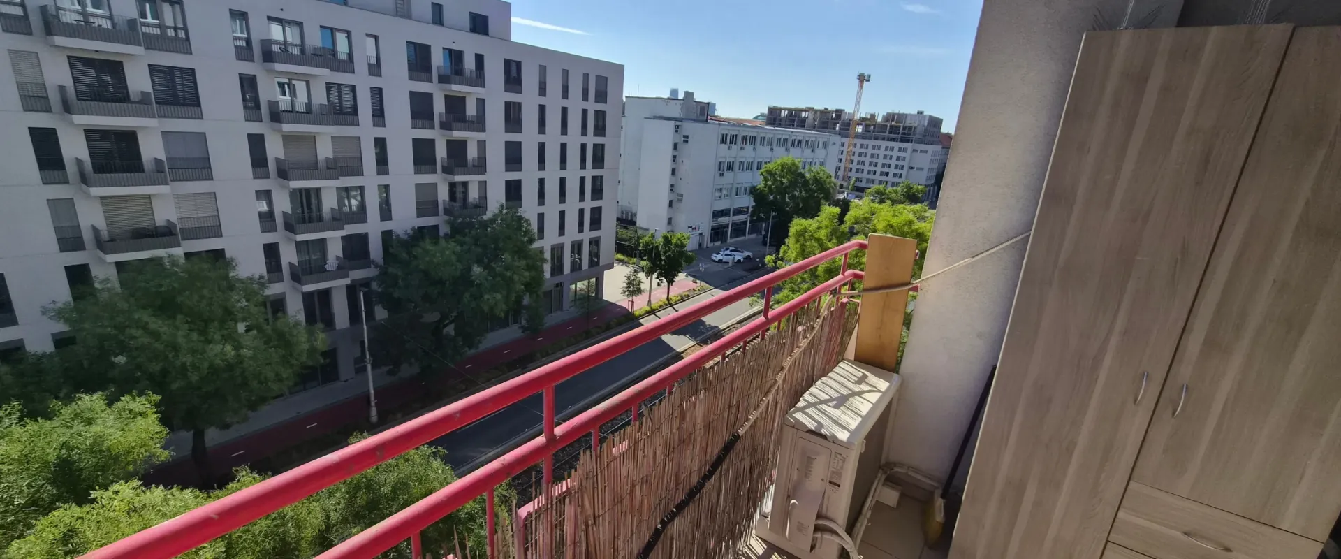 2,5 - izbový byt na prenájom v širšom centre Bratislavy