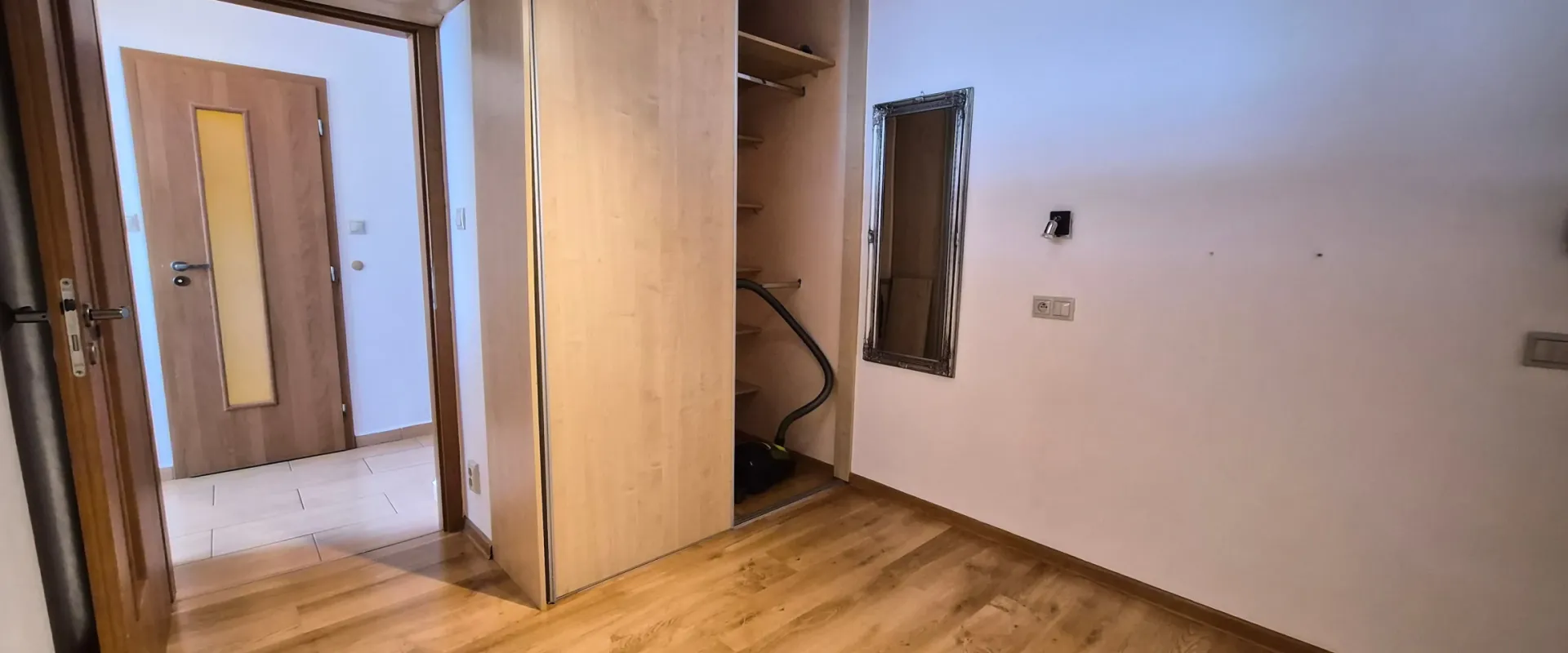 2,5 - izbový byt na prenájom v širšom centre Bratislavy