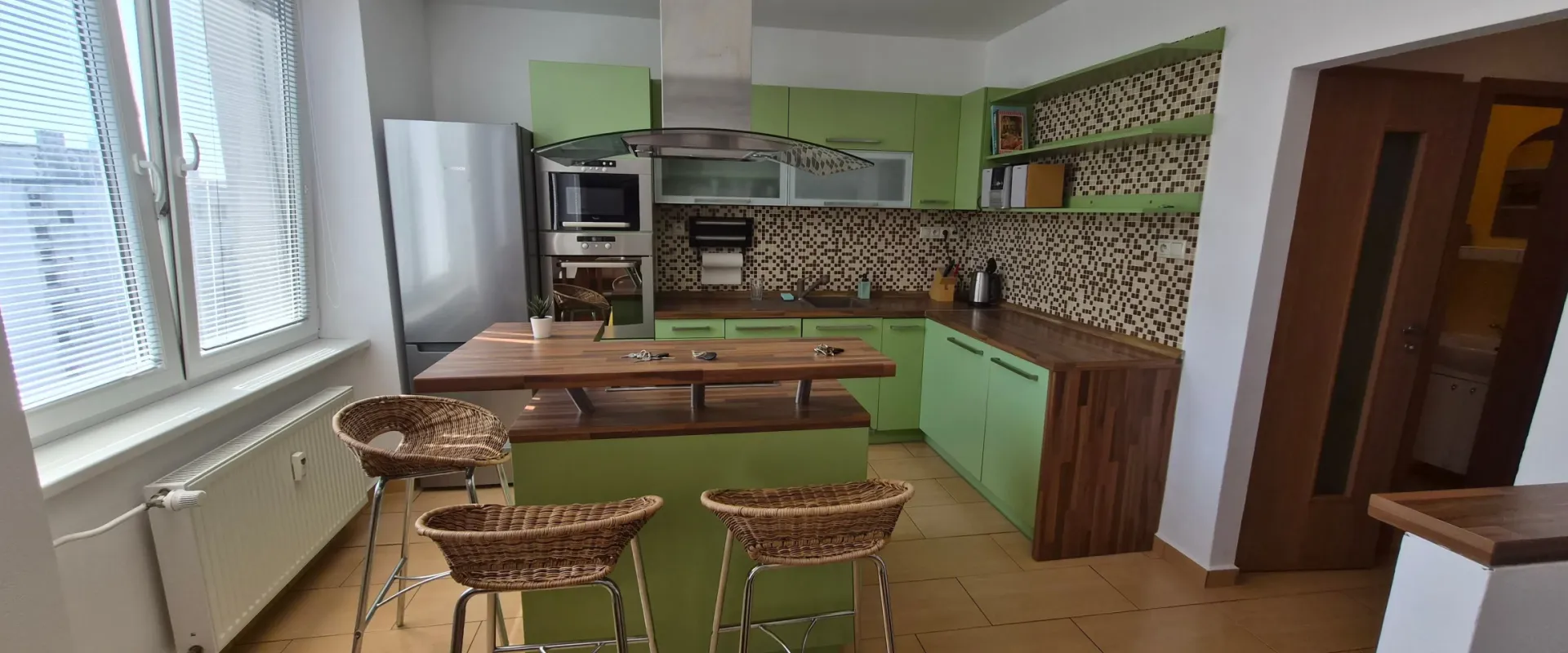 2,5 - izbový byt na prenájom v širšom centre Bratislavy