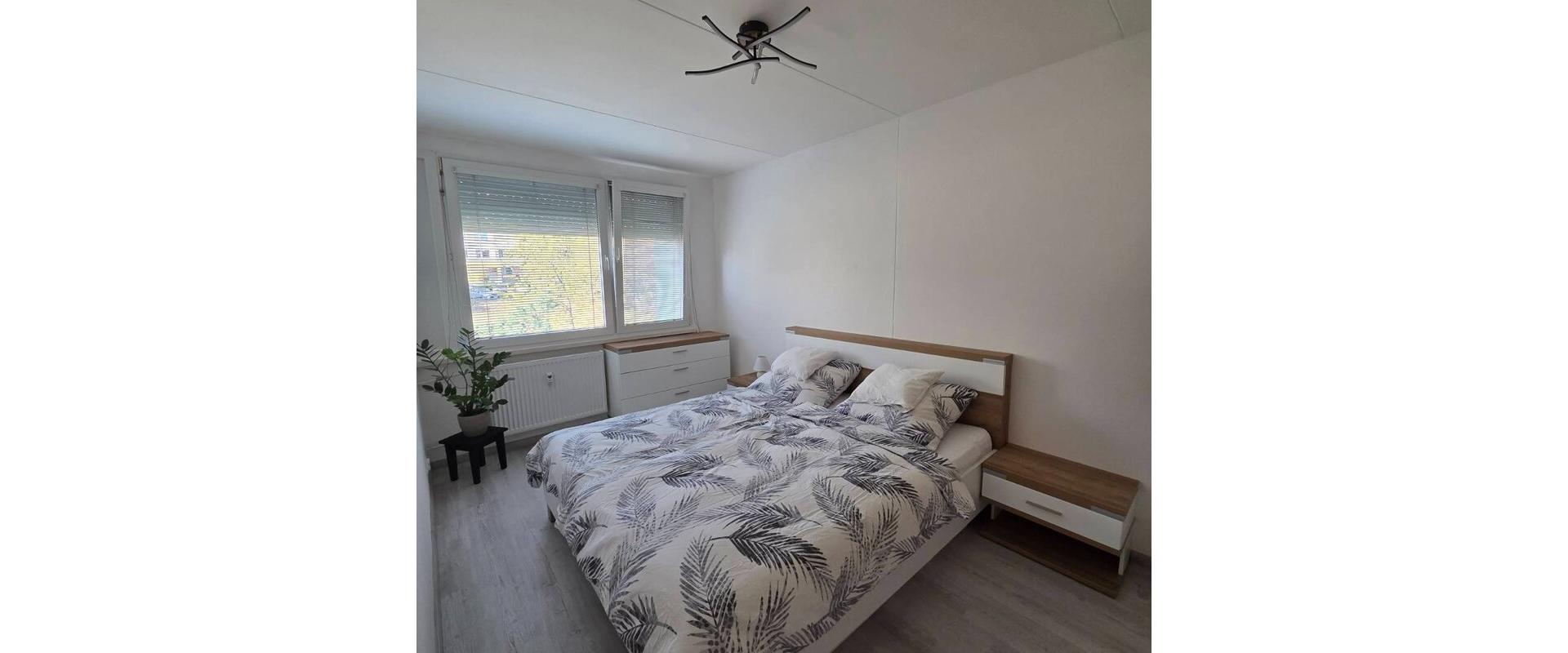 ZARIADENÝ 2-IZBOVÝ BYT S LODŽIOU A KLIMATIZÁCIOU NA TERASE – KEŽMARSKÁ, KOŠICE