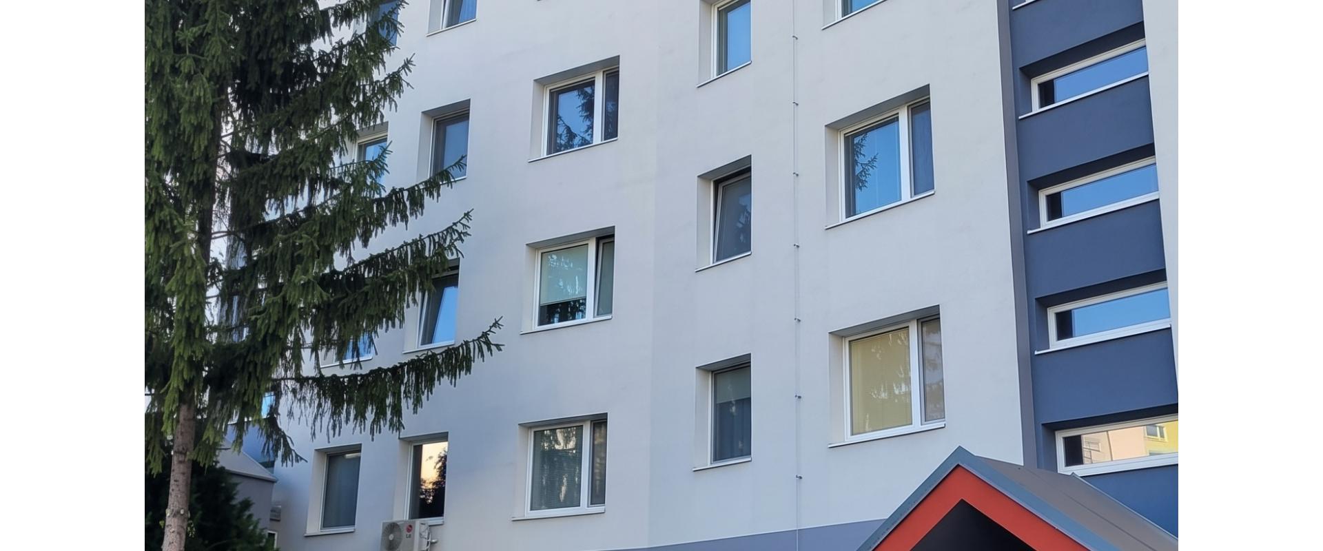 Predaj 4-izbového bytu pod lesom: Veternicová, Dlhé diely