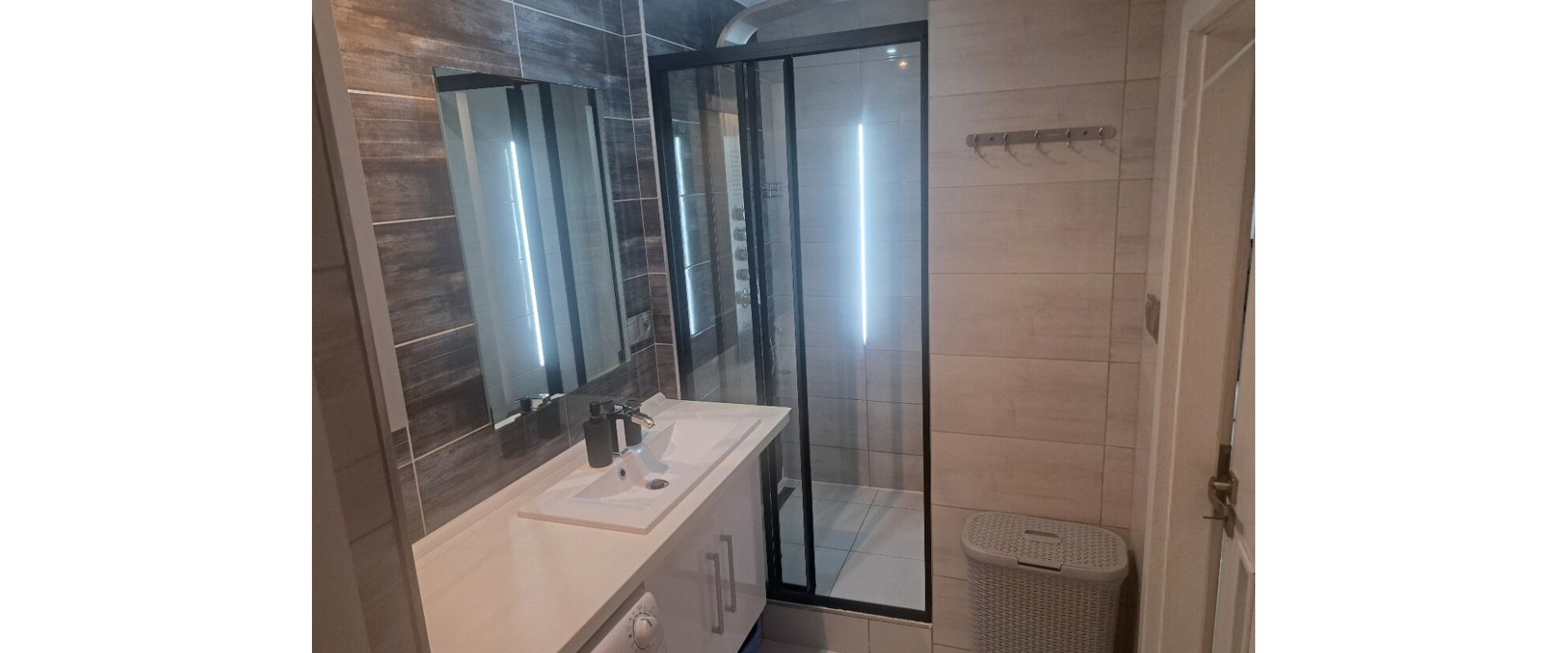 Prenájom – pekný 2,5-izbový byt, Košice – Terasa, Petzvalova