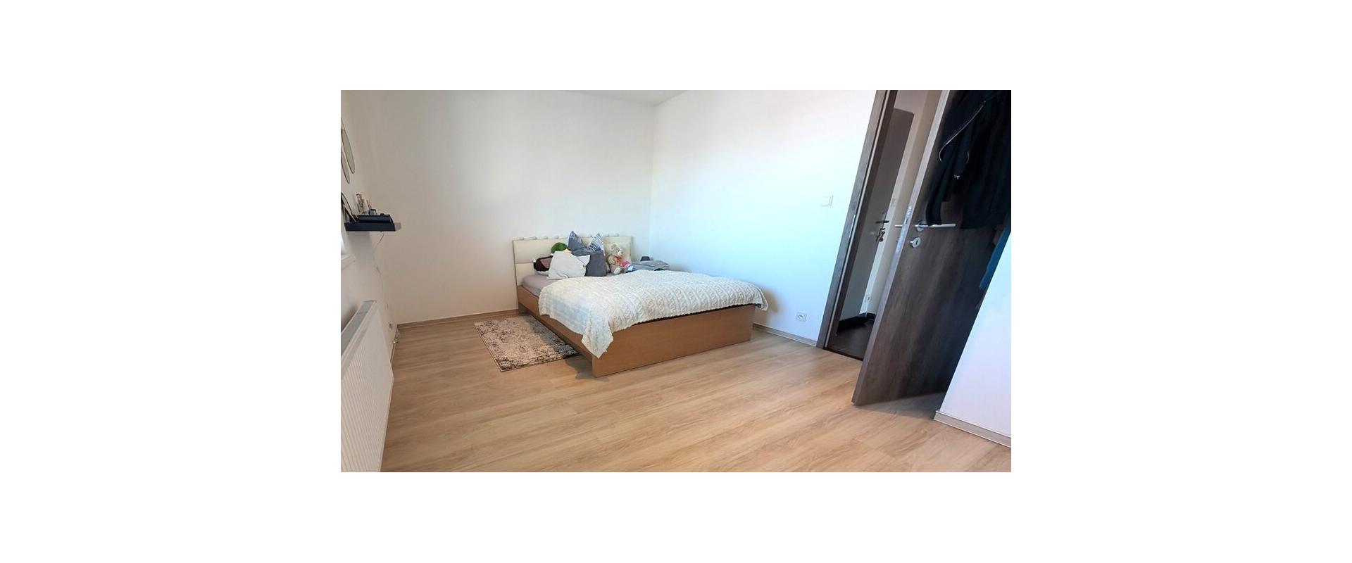 Na predaj moderný 2-izbový byt s balkónom v komplexe CUBE.