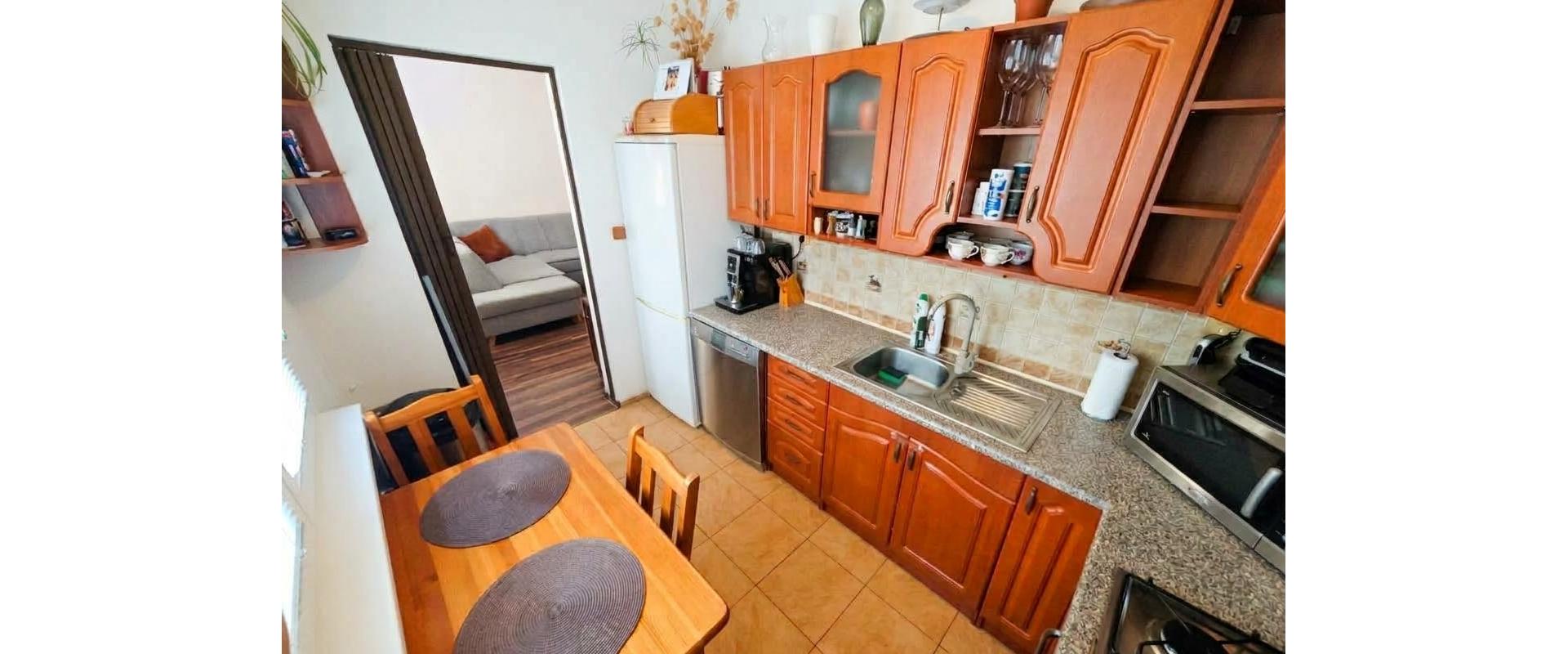 Ponúkam na predaj  2-izbový byt na Fončorde v Banskej Bystrici