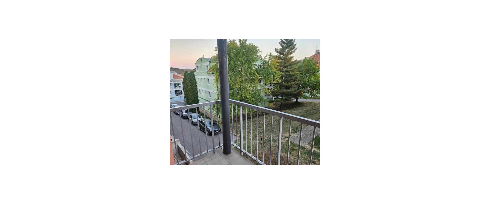Na prenájom moderný 2,5-izbový byt na Čermánskom námestí