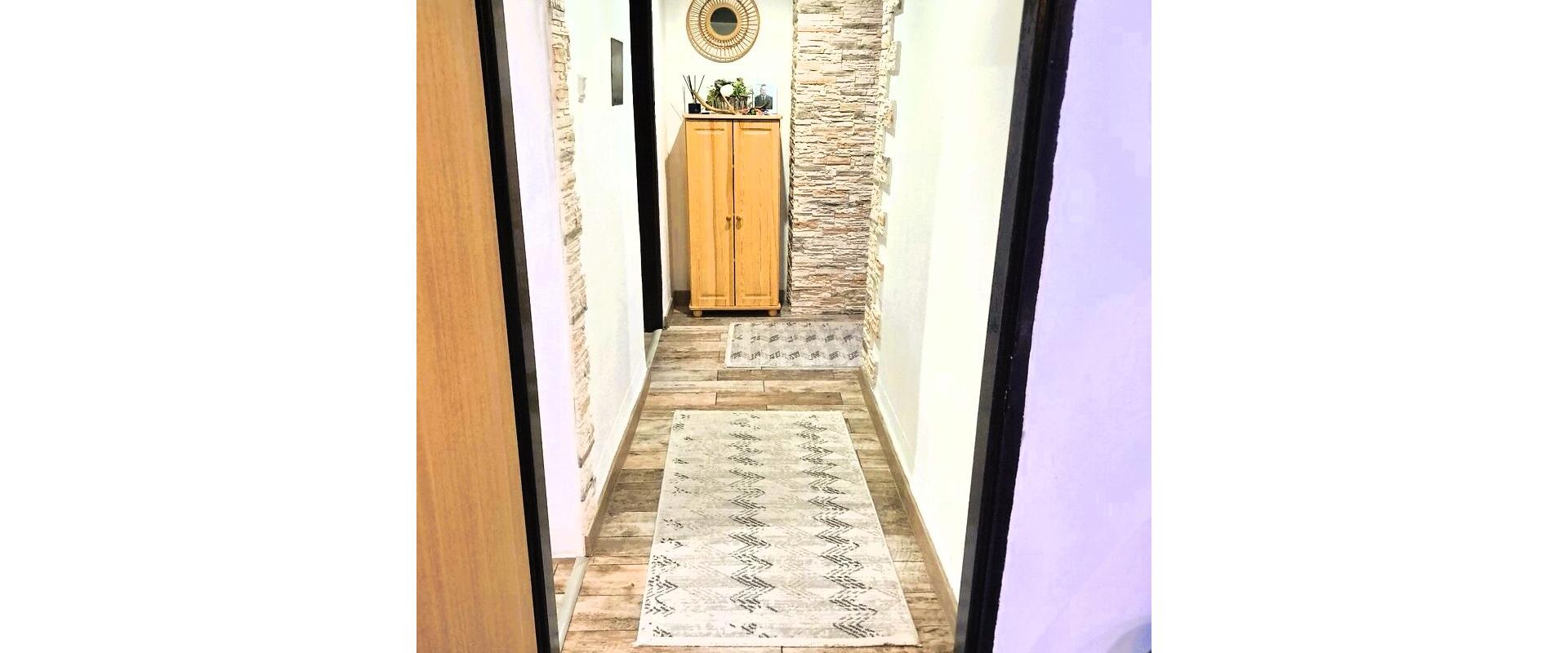VÝHODNÁ KÚPA! 3-IZBOVÝ BYT, 82 m² ZA 65 000 €