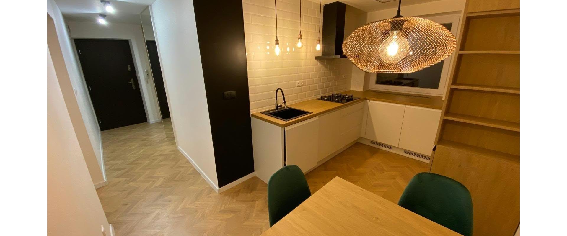 ✨ LUXUSNÉ BÝVANIE V SRDCI MICHALOVIEC – 2-IZBOVÝ BYT S BALKÓNOM, PARKOVANÍM A VEĽKÝM SKLADOM