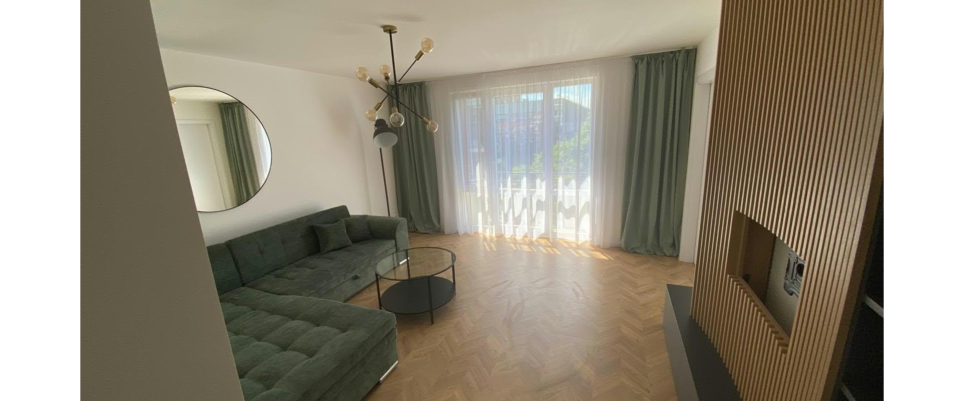 ✨ LUXUSNÉ BÝVANIE V SRDCI MICHALOVIEC – 2-IZBOVÝ BYT S BALKÓNOM, PARKOVANÍM A VEĽKÝM SKLADOM