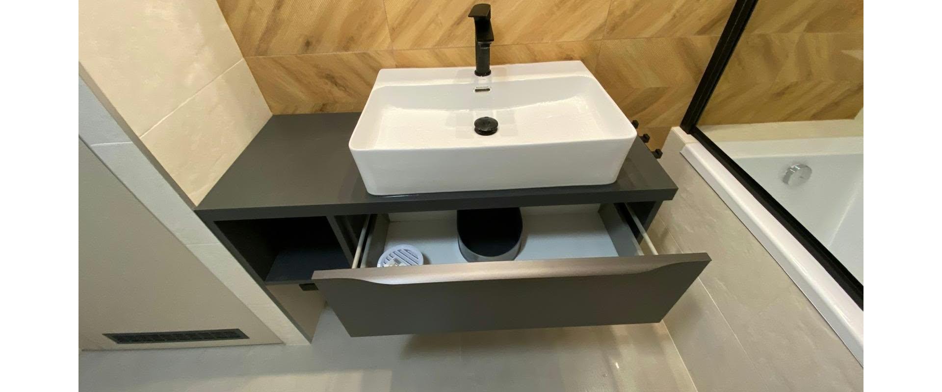 ✨ LUXUSNÉ BÝVANIE V SRDCI MICHALOVIEC – 2-IZBOVÝ BYT S BALKÓNOM, PARKOVANÍM A VEĽKÝM SKLADOM