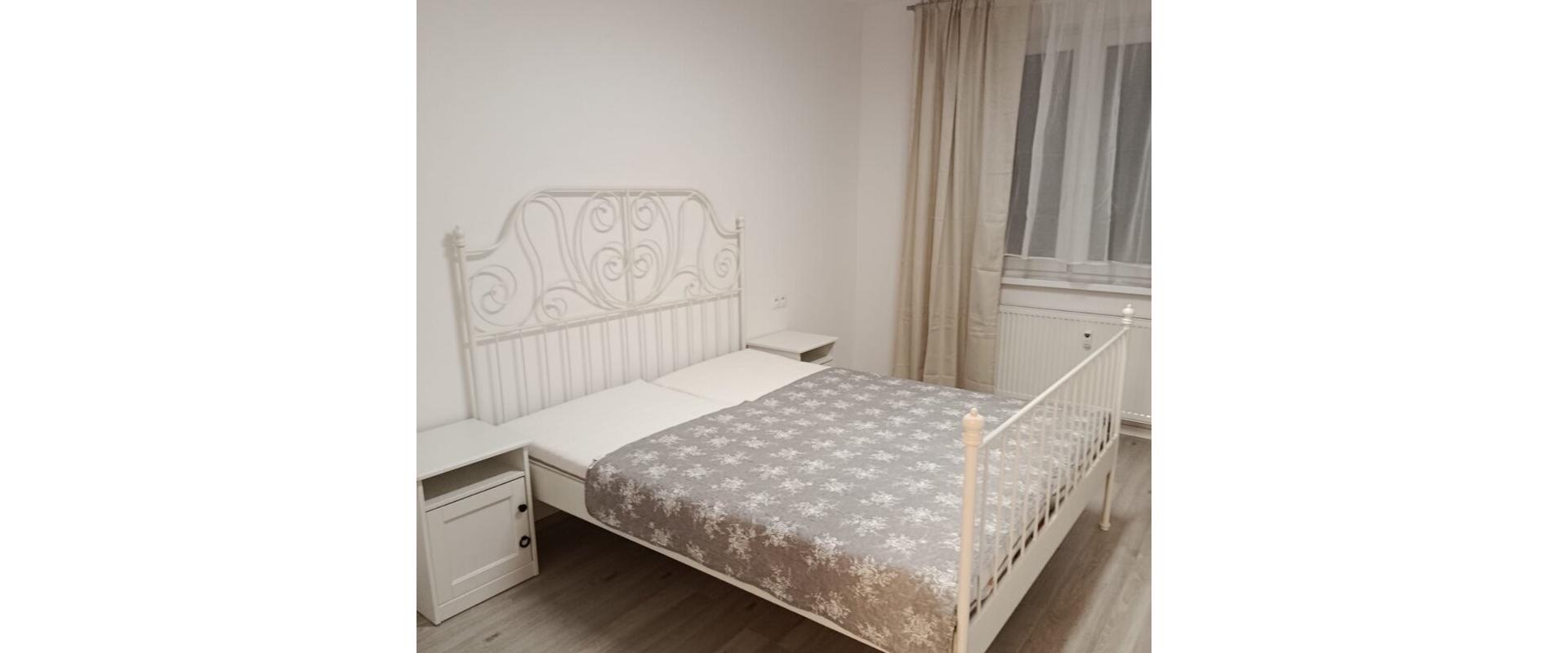 Prenájom 2-izbového bytu s balkónom Na Pažiti v Trenčíne