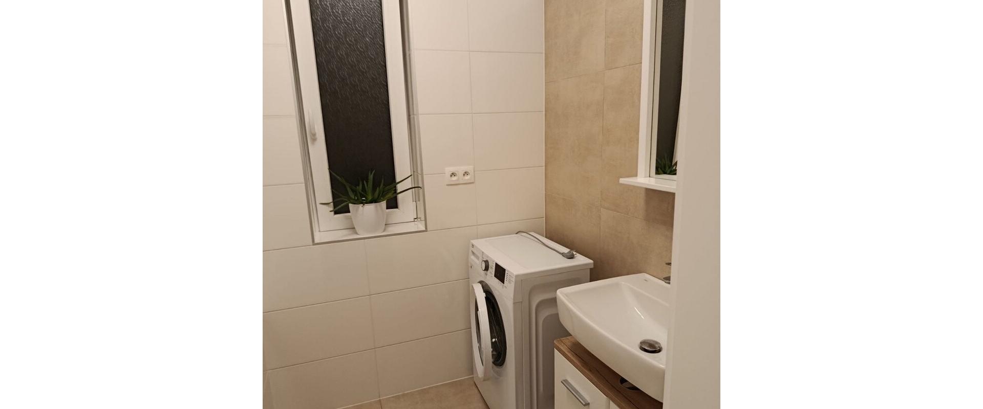 Prenájom 2-izbového bytu s balkónom Na Pažiti v Trenčíne