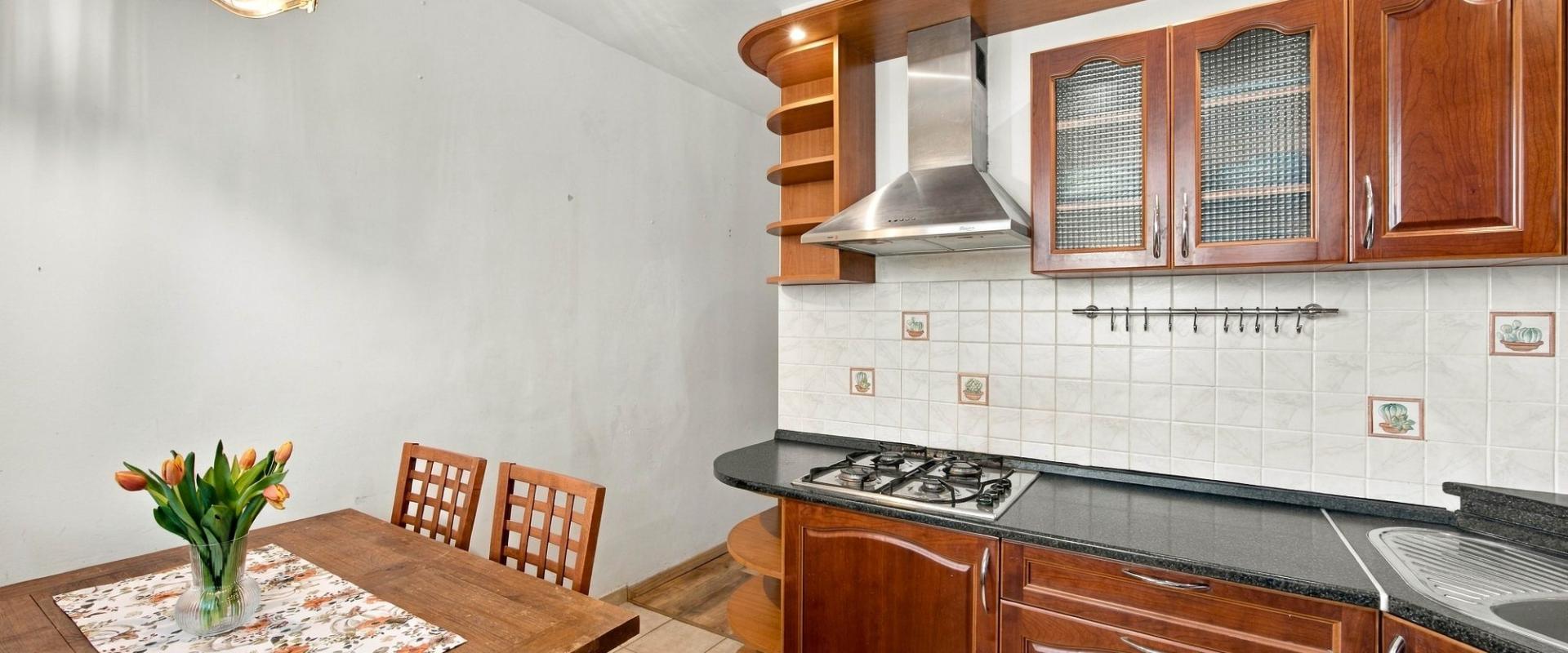 Predaj: Zariadený 4i byt po rekonštrukcii, Drobného, Dúbravka