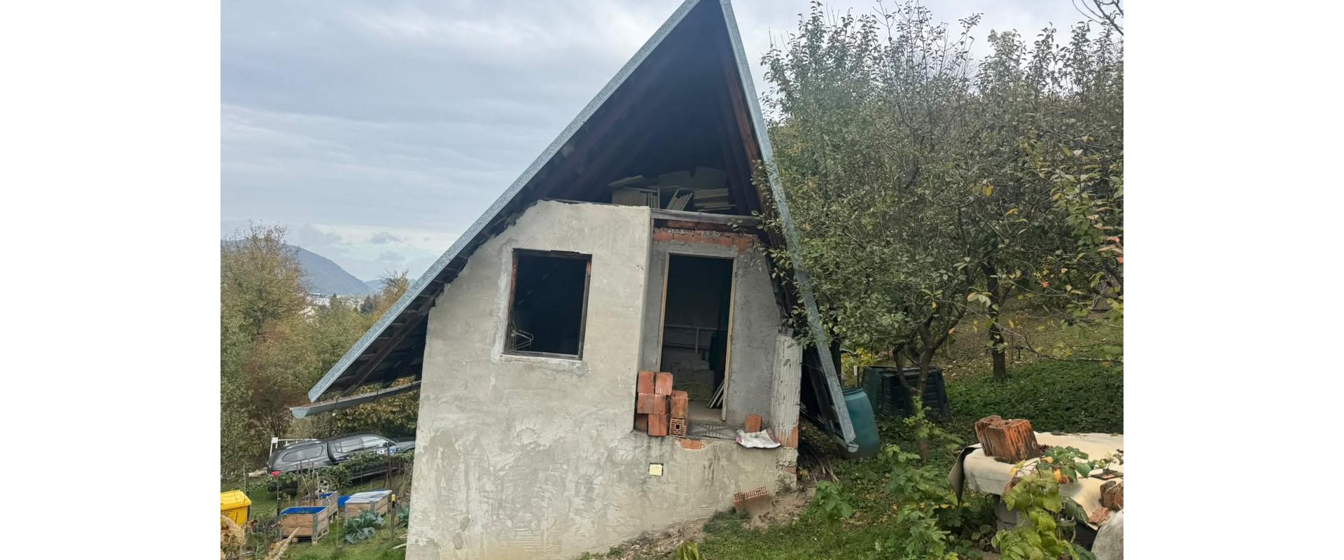 Pekná záhrada s chatkou v osade Kalsové