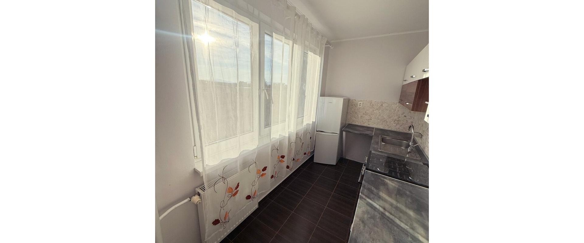 SLNEČNÝ 3-IZBOVÝ BYT PO KOMPLETNEJ REKONŠTRUKCII | KOŠICE – TERASA