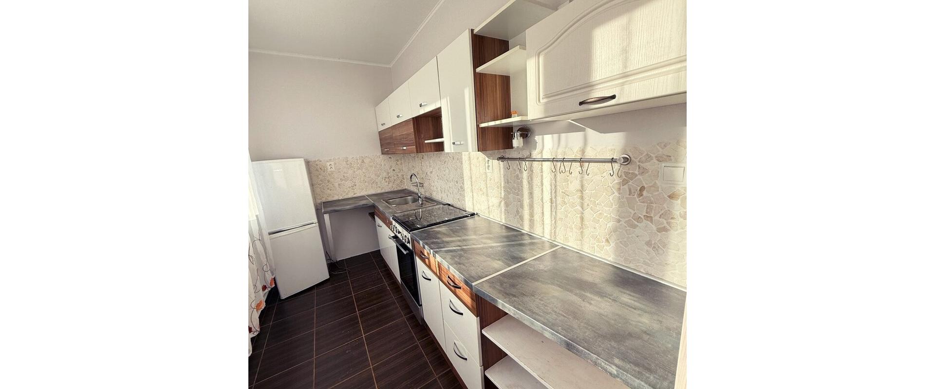 SLNEČNÝ 3-IZBOVÝ BYT PO KOMPLETNEJ REKONŠTRUKCII | KOŠICE – TERASA
