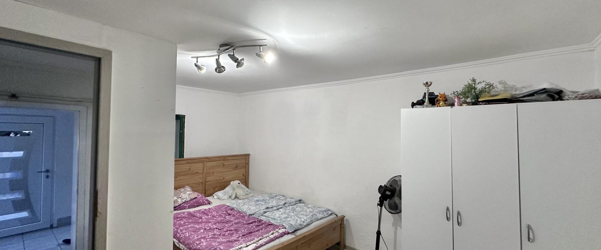 3-IZBOVÝ RODINNÝ DOM S VEĽKÝM POZEMKOM VHODNÝ NA PODNIKANIE
