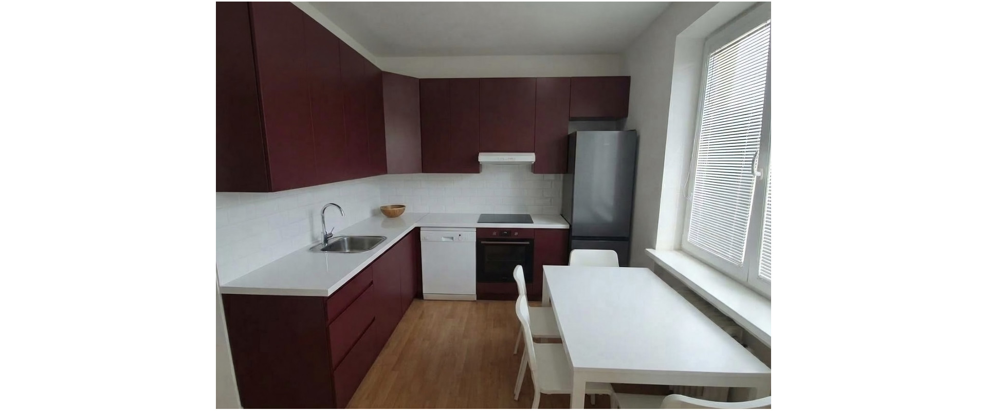 PREDAJ PRÍJEMNÝ 2-IZB.BYT, BRATISLAVA-DÚBRAVKA