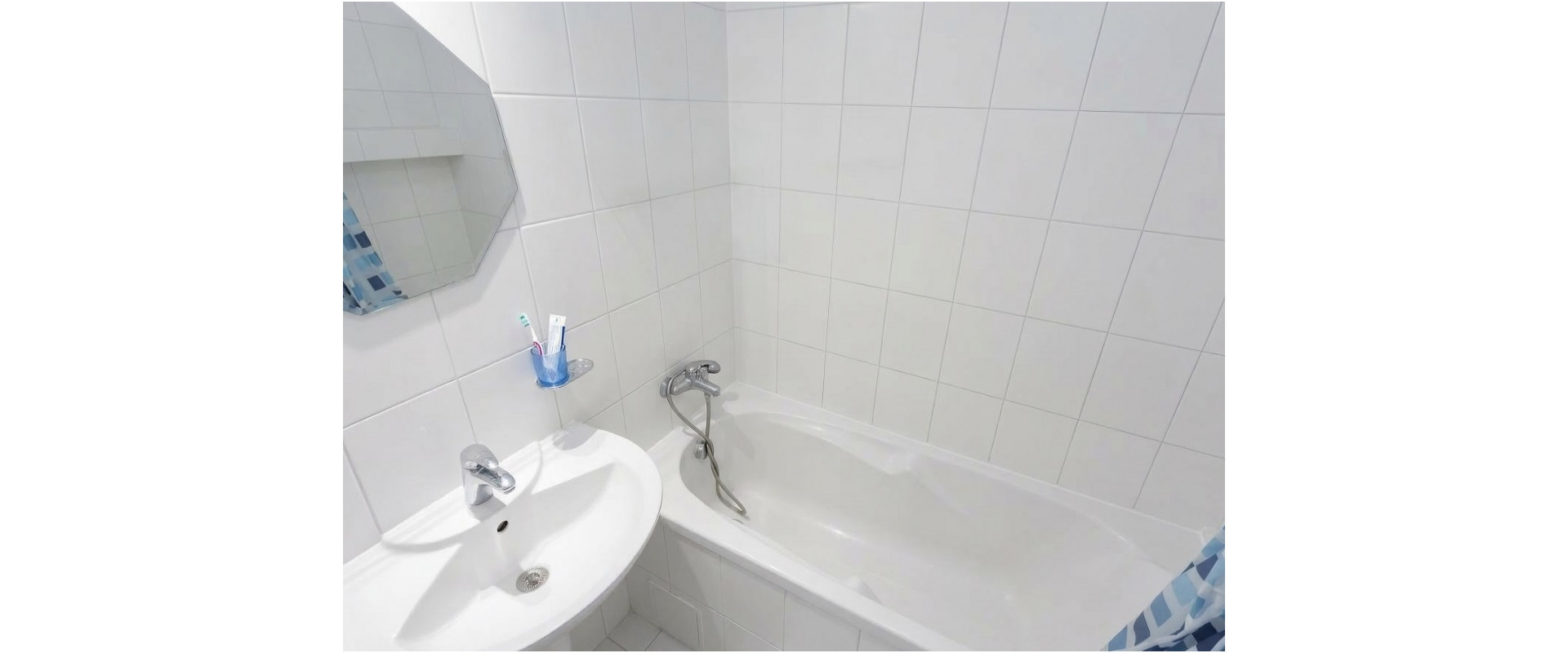 PREDAJ PRÍJEMNÝ 2-IZB.BYT, BRATISLAVA-DÚBRAVKA