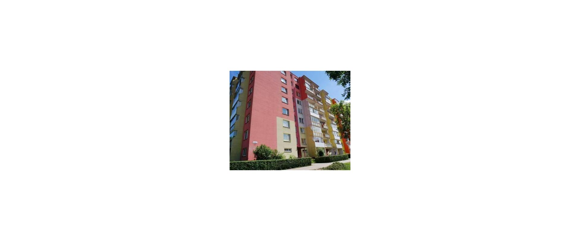 Predaj 4-izbový byt s balkónom / 82m2 – Berlínska / Ťahanovce Košice