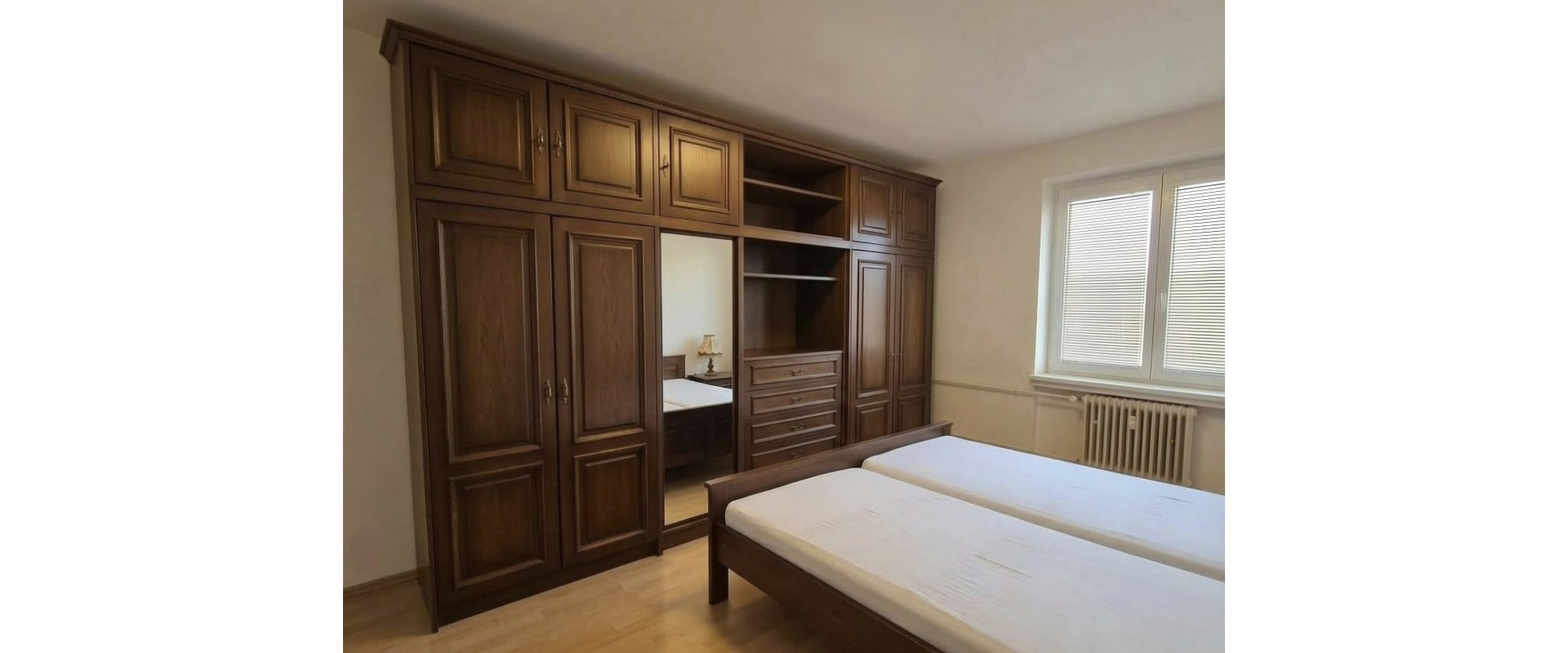 PREDAJ PRÍJEMNÝ 2-IZB.BYT, BRATISLAVA-DÚBRAVKA