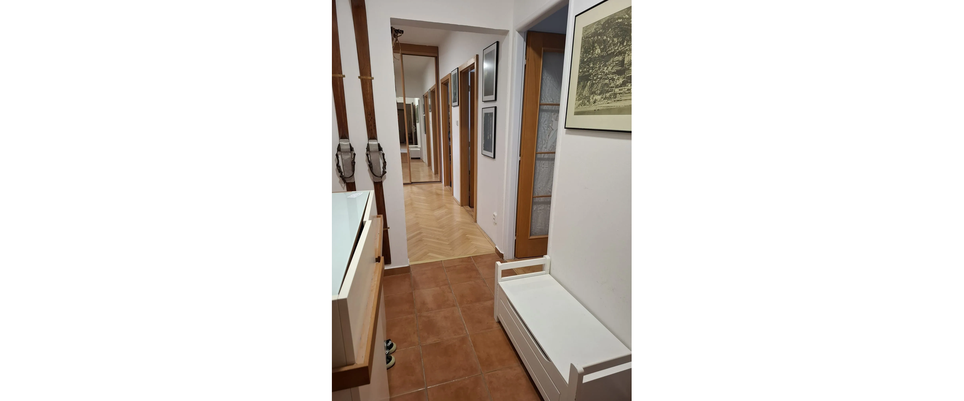 Priestranný 4i byt, centrum Devínskej Novej Vsi
