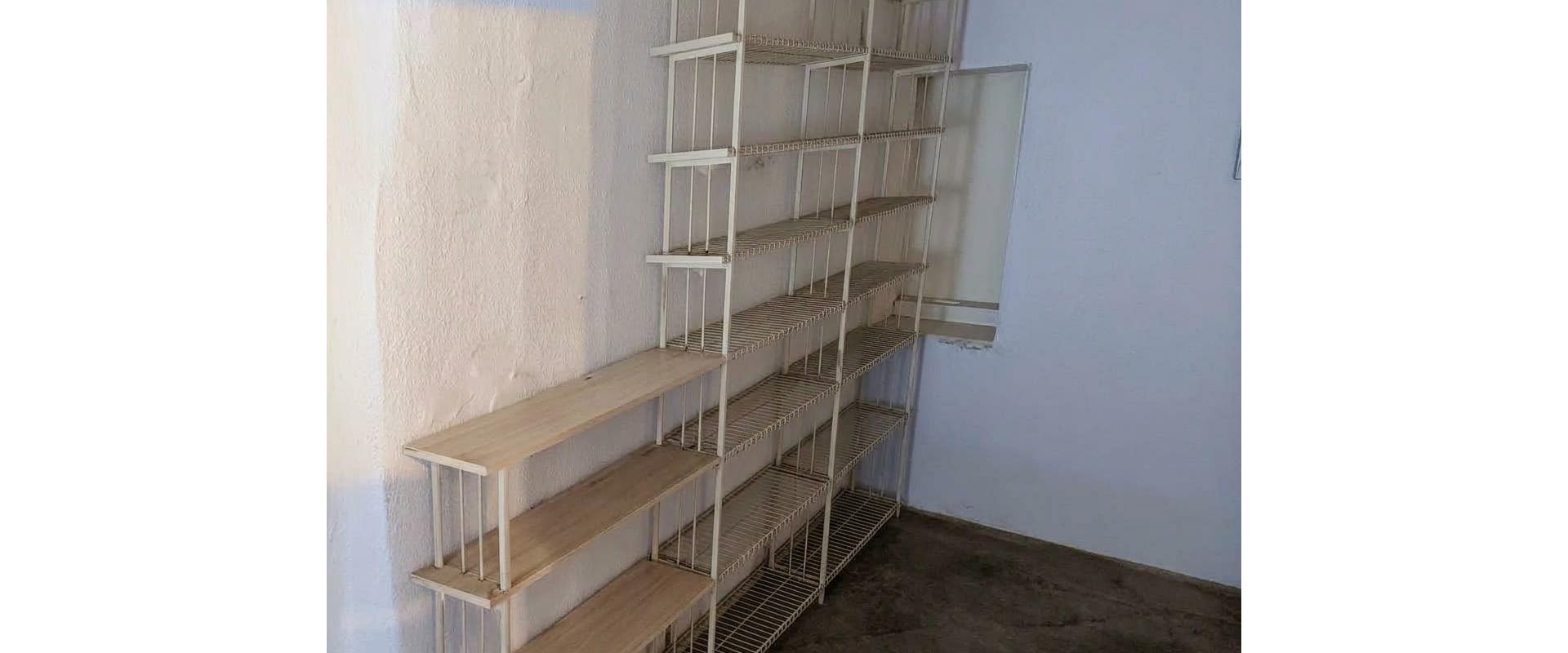 Rodinný dom na predaj s dvorom a 2 vstupmi NADŠTANDARD