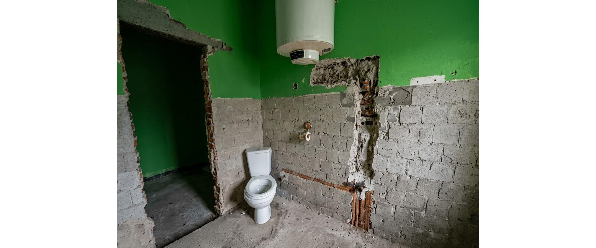 Rodinný dom na predaj s dvorom a 2 vstupmi NADŠTANDARD