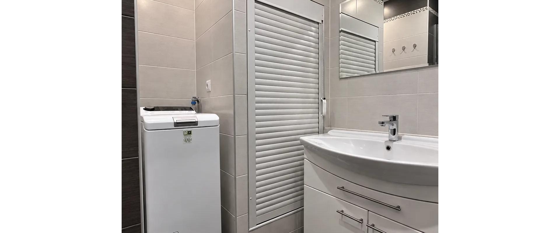 ZARIADENÝ 2-IZBOVÝ BYT S LODŽIOU A KLIMATIZÁCIOU | KOŠICE – FURČA
