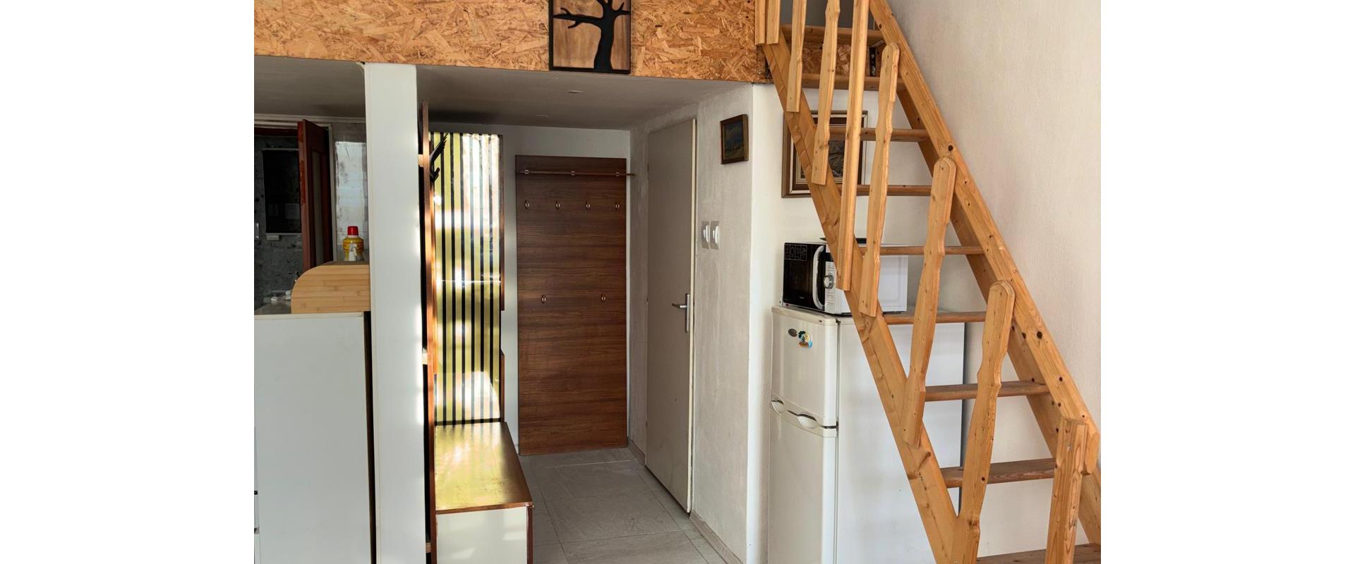 Prenájom 1 izb. bytu v centre KE, Svätoplukova ul., Košice