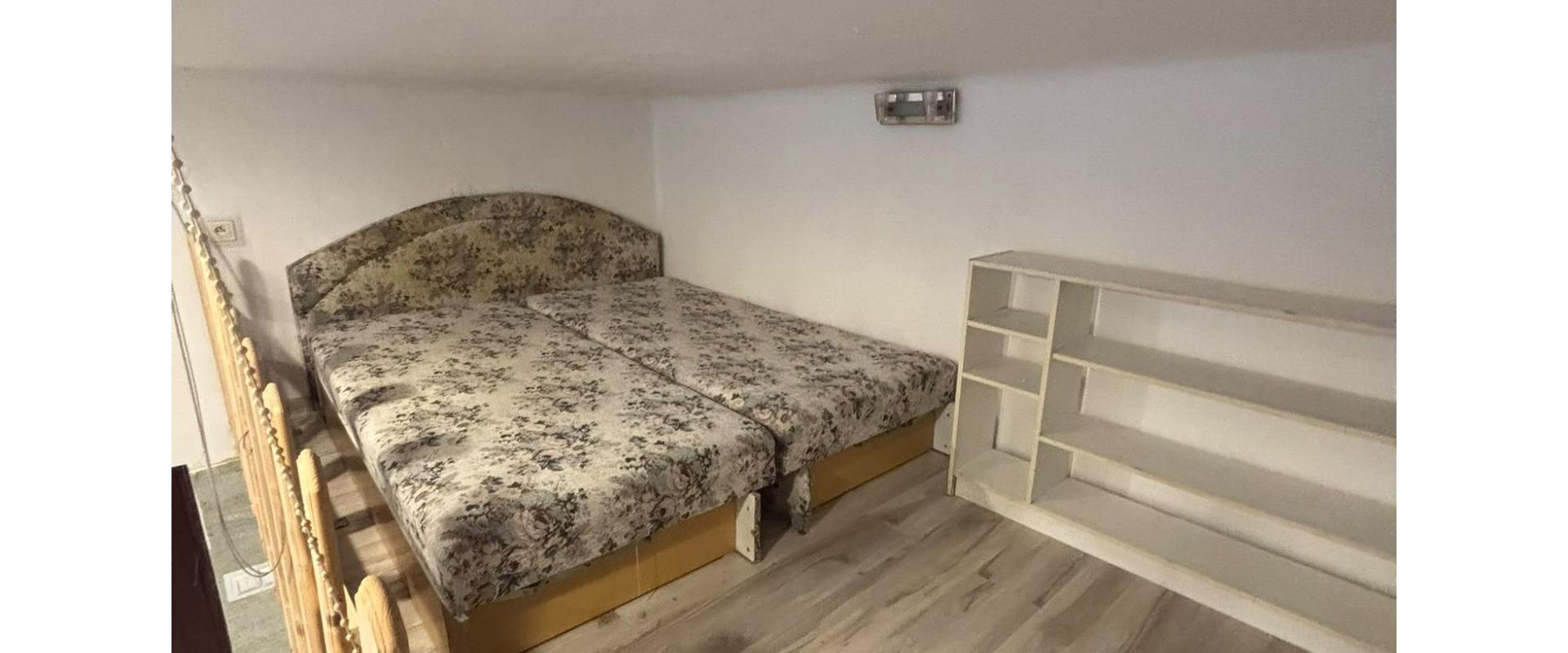 Prenájom veľký 1-izbový byt v centre Košíc, Svätoplukova ul.